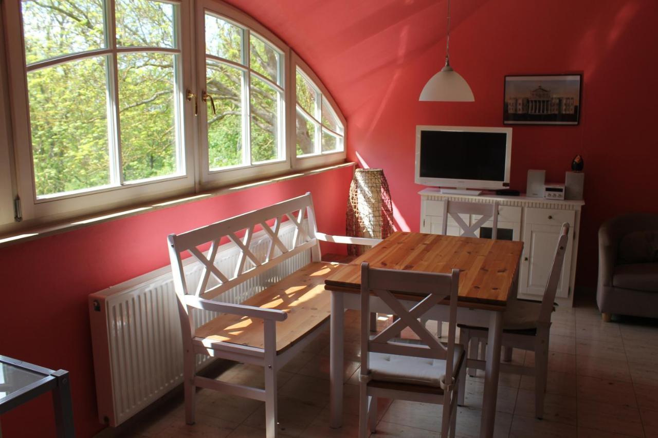 Altes Waschhaus Krakvitz Appartement Putbus Buitenkant foto